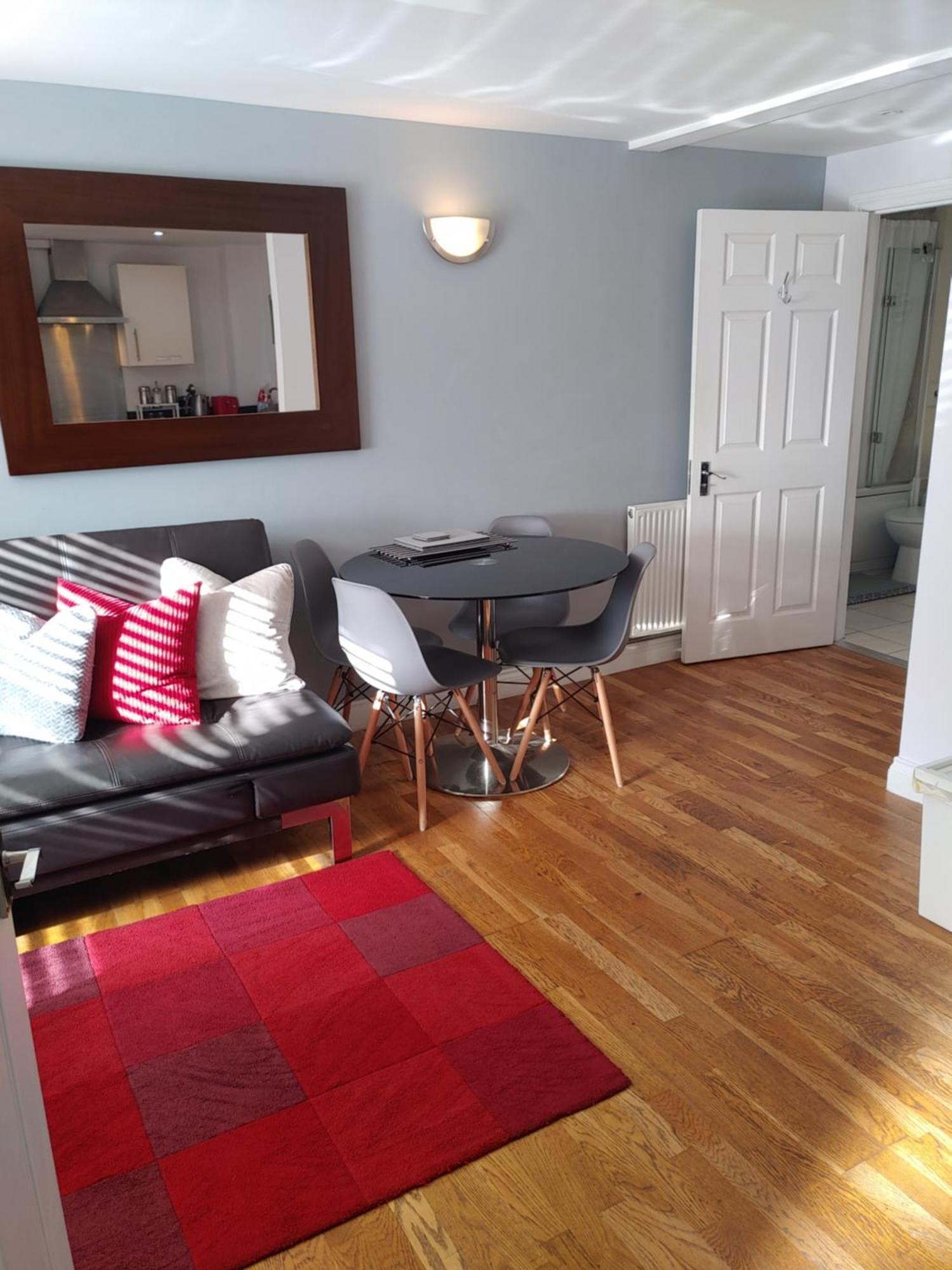 The Bath House Apartments - Free 1St Breakfast - Free Parking Exteriér fotografie