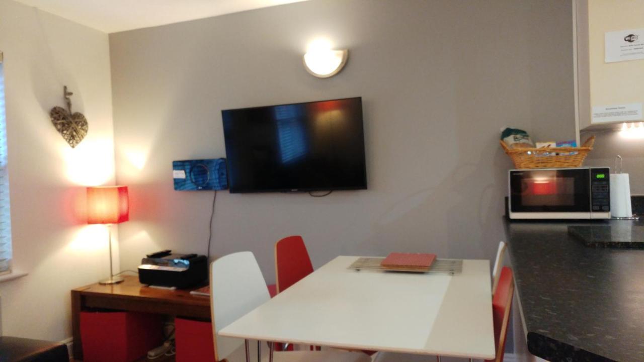 The Bath House Apartments - Free 1St Breakfast - Free Parking Exteriér fotografie